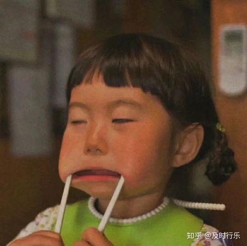 网红吃瓜头像搞笑版男的,男版瓜王来袭，笑料百出！